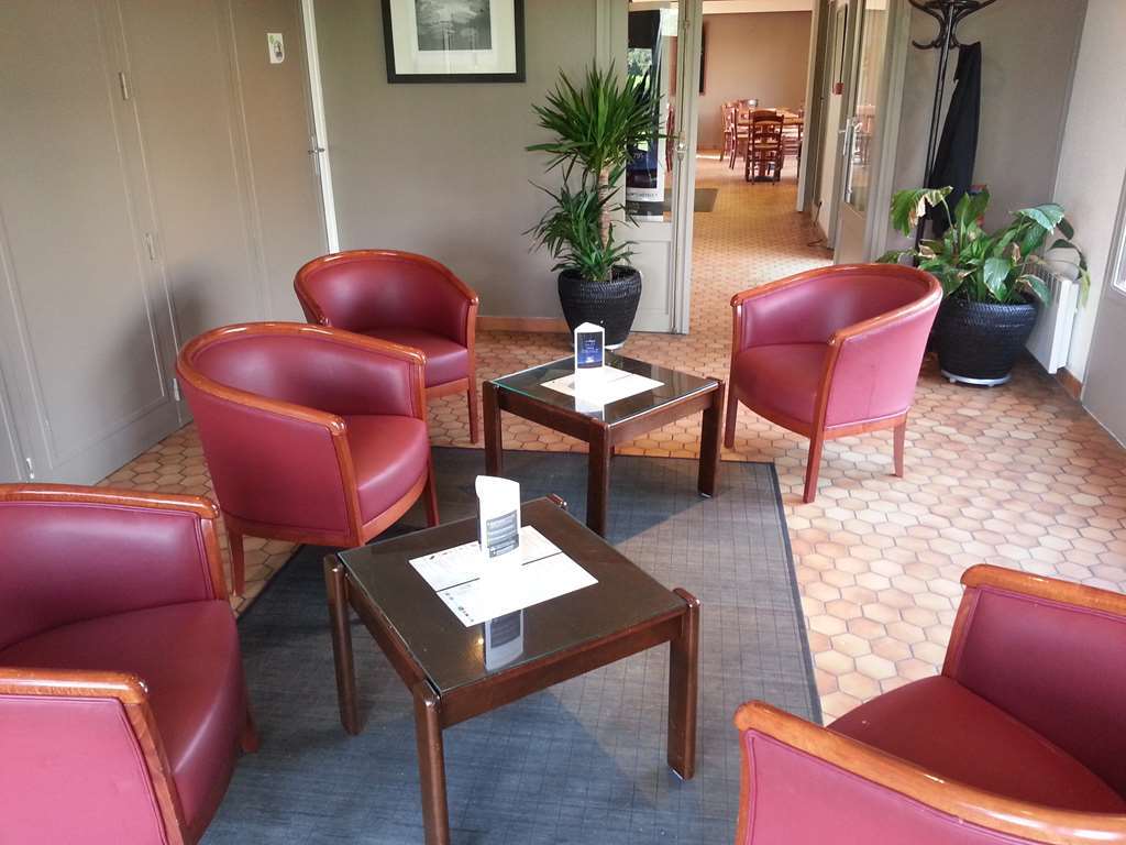 Kyriad Chantilly Sud - Luzarches Hotel 3*